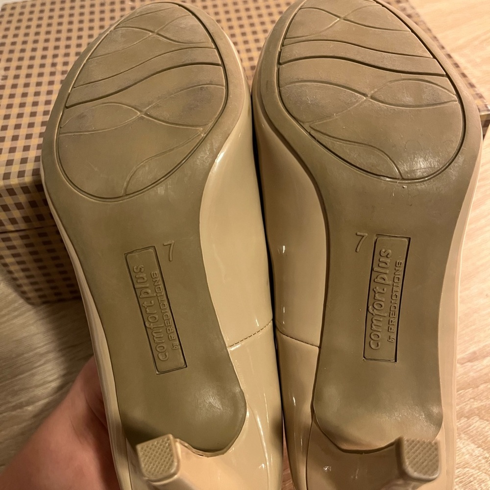 Predictions heels - Picture 4 of 5